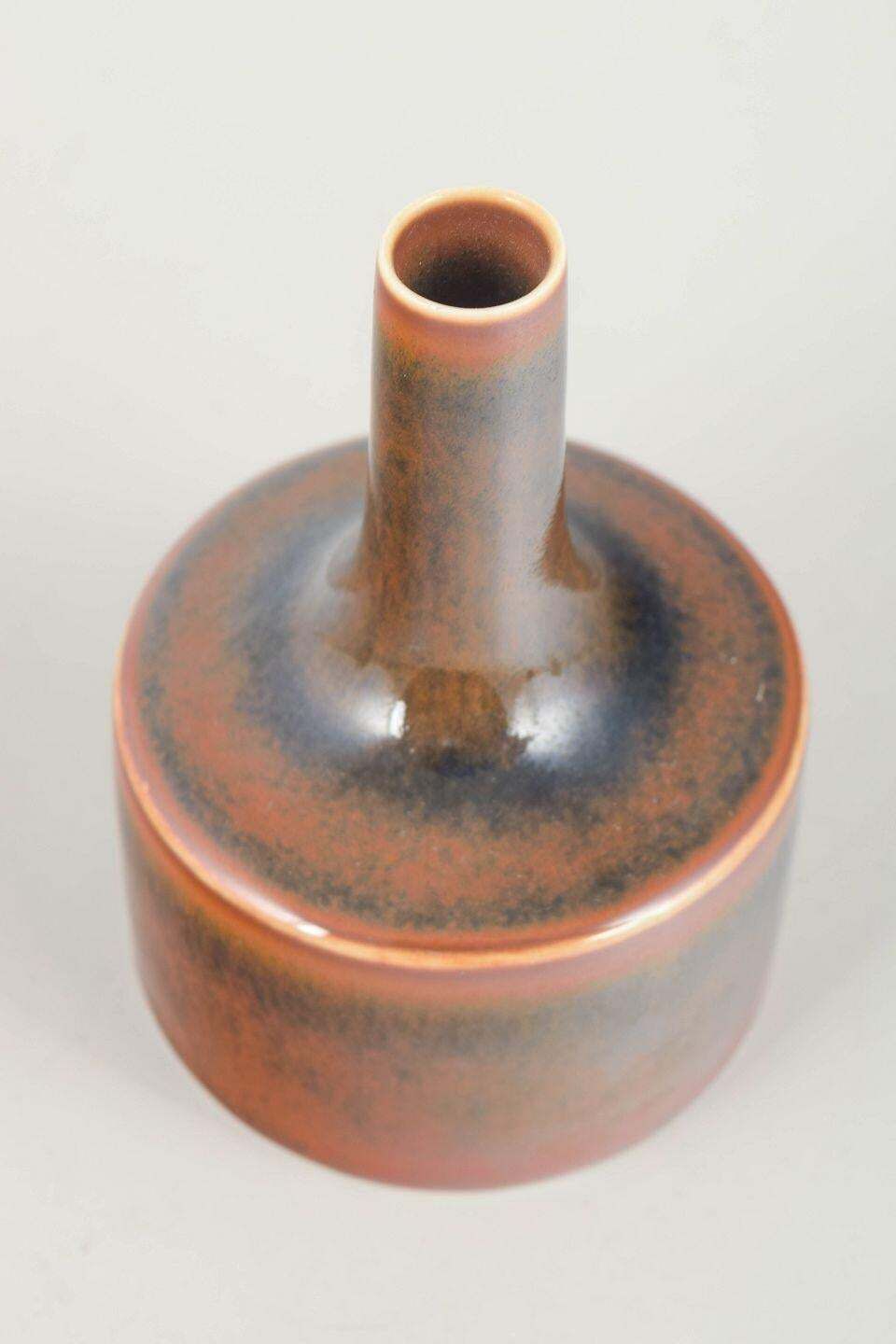 Vase céramique Carl Harry Stålhane pour Rörstrand, col élancé, milieu du XXe siècle photo furniture
