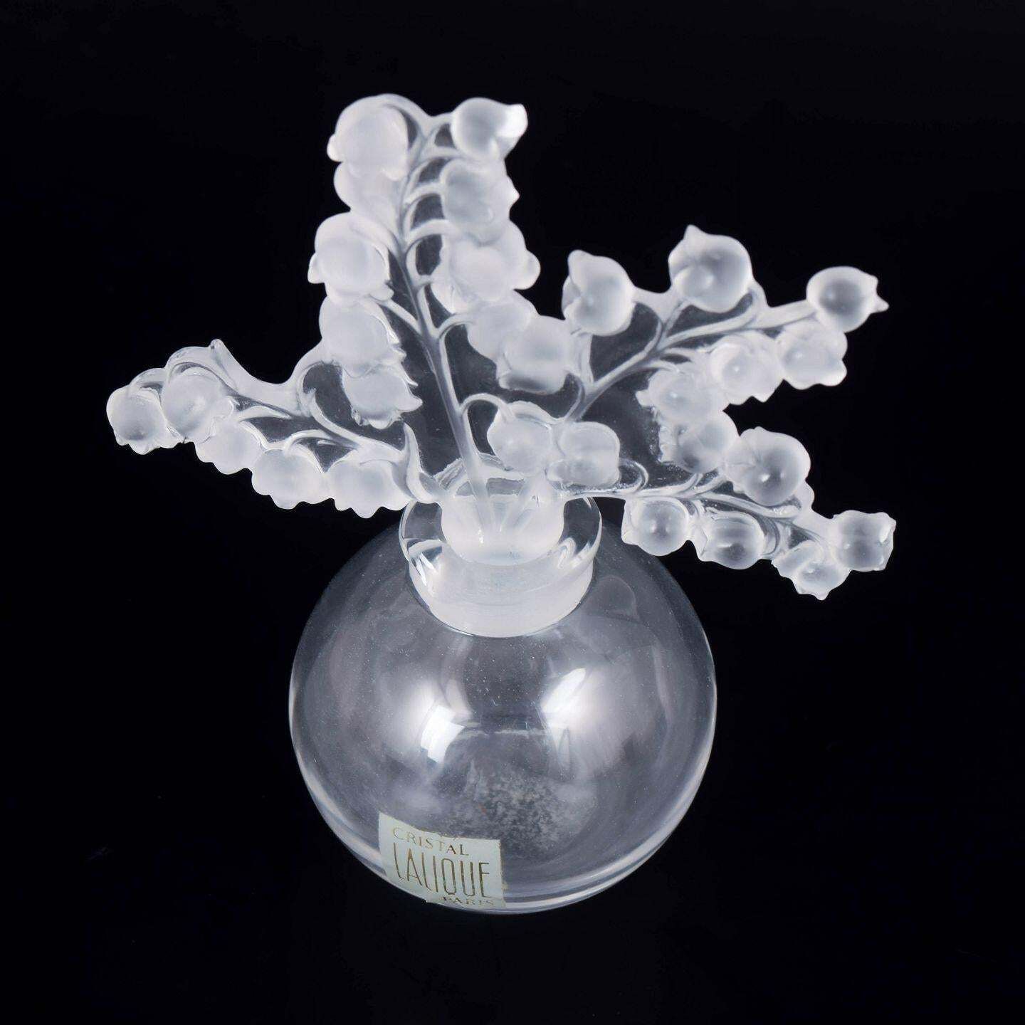 Lalique, flacon de parfum à motif de muguet, années 1980 photo furniture