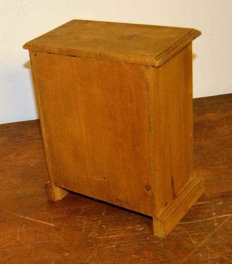1950s Three Draw Pine Cabinet Drawer Wooden Desk Industrial Specimen Collectors Apprentice Antique Vintage photo vinterior