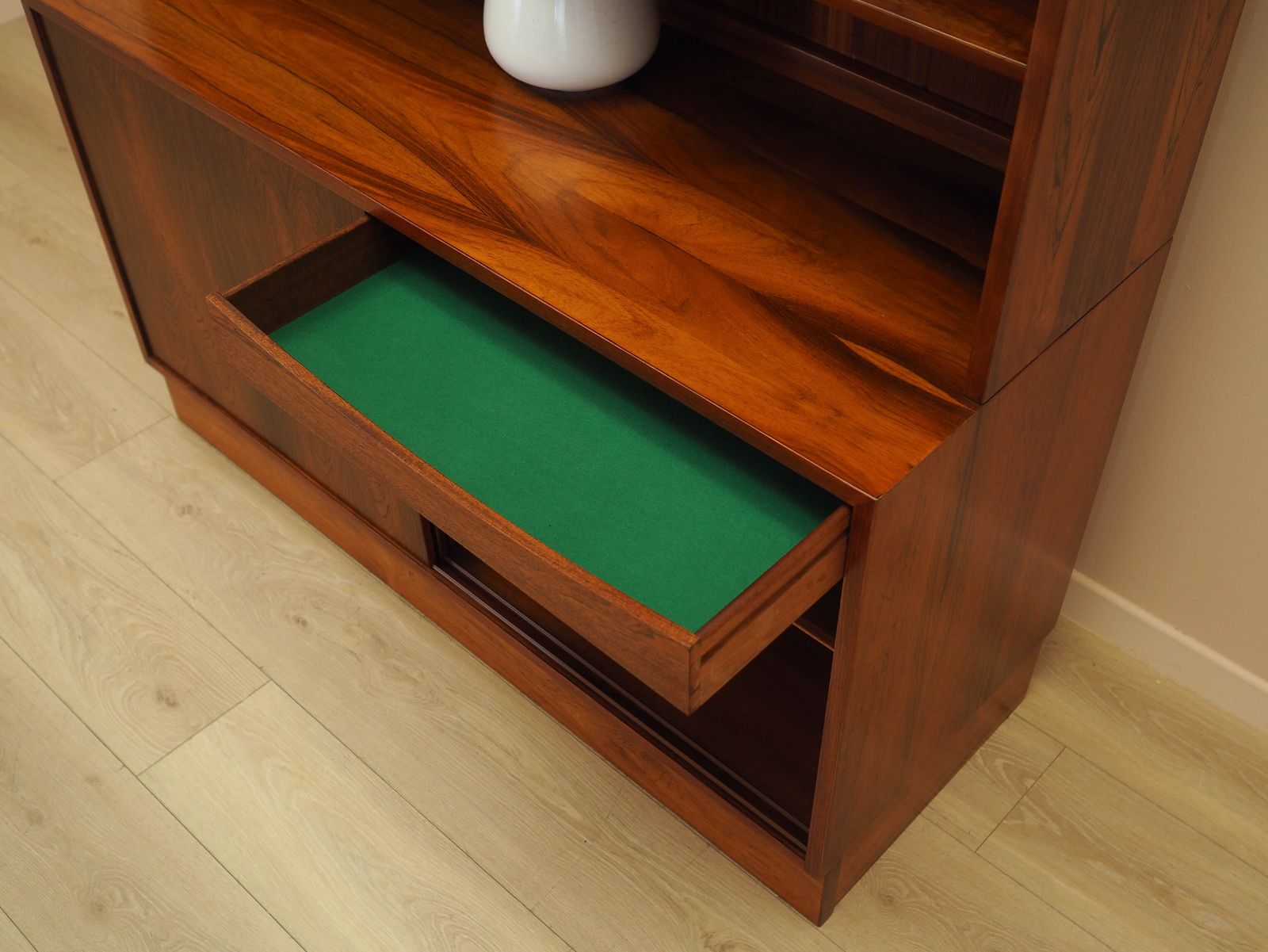 photo furniture Palissander boekenkast, Deens design, jaren 1970, geproduceerd door Hundevad