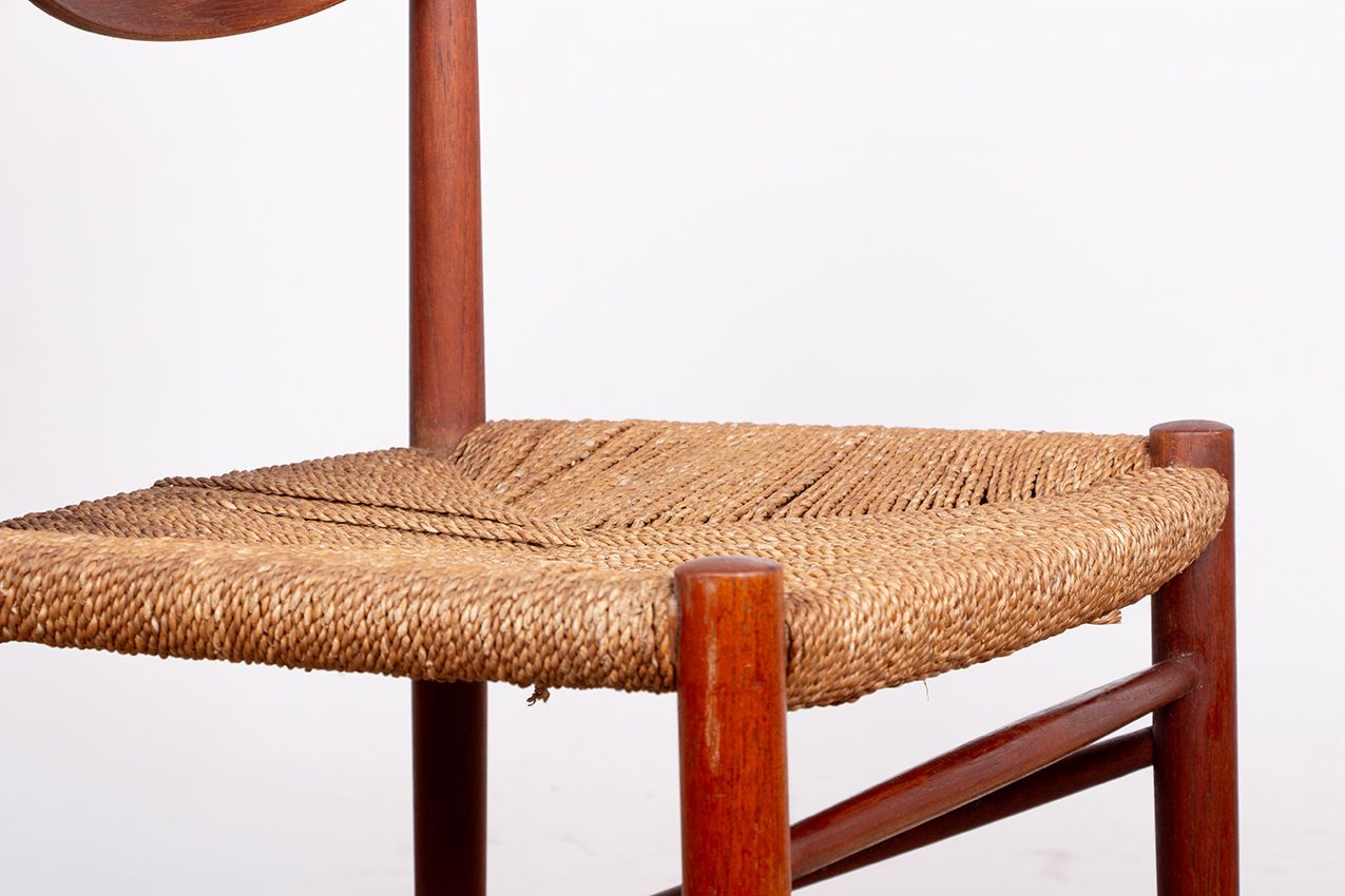 Mobilier Ensemble de 6 chaises danoises en teck et jonc de mer, modèle 316, par Peter Hvidt et Orla Mølgaard Nielsen pour Søborg Møbelfabrik. photo