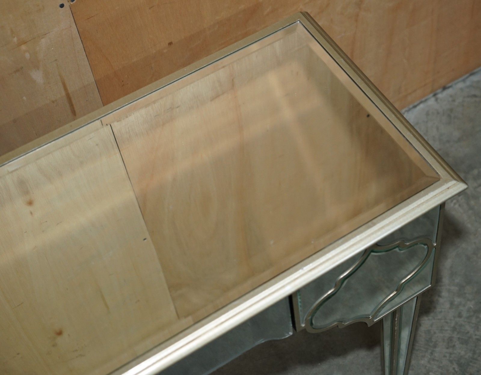 750.0 Venetian Glass Mirrored Dressing Table Base With Three Large Drawers Console photo