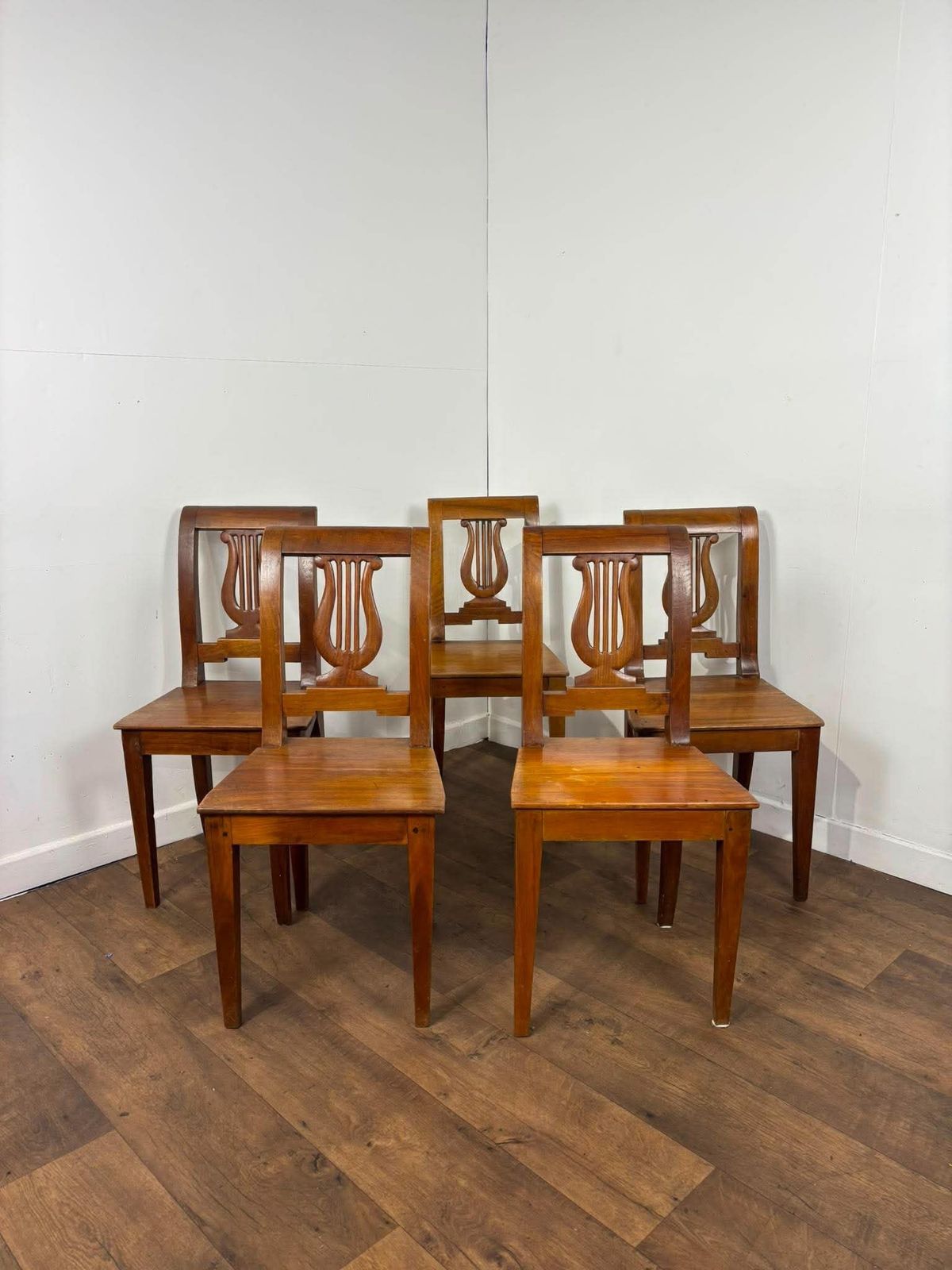 Antique Set Of Five Mahogany Lyre Back Dining Chairs