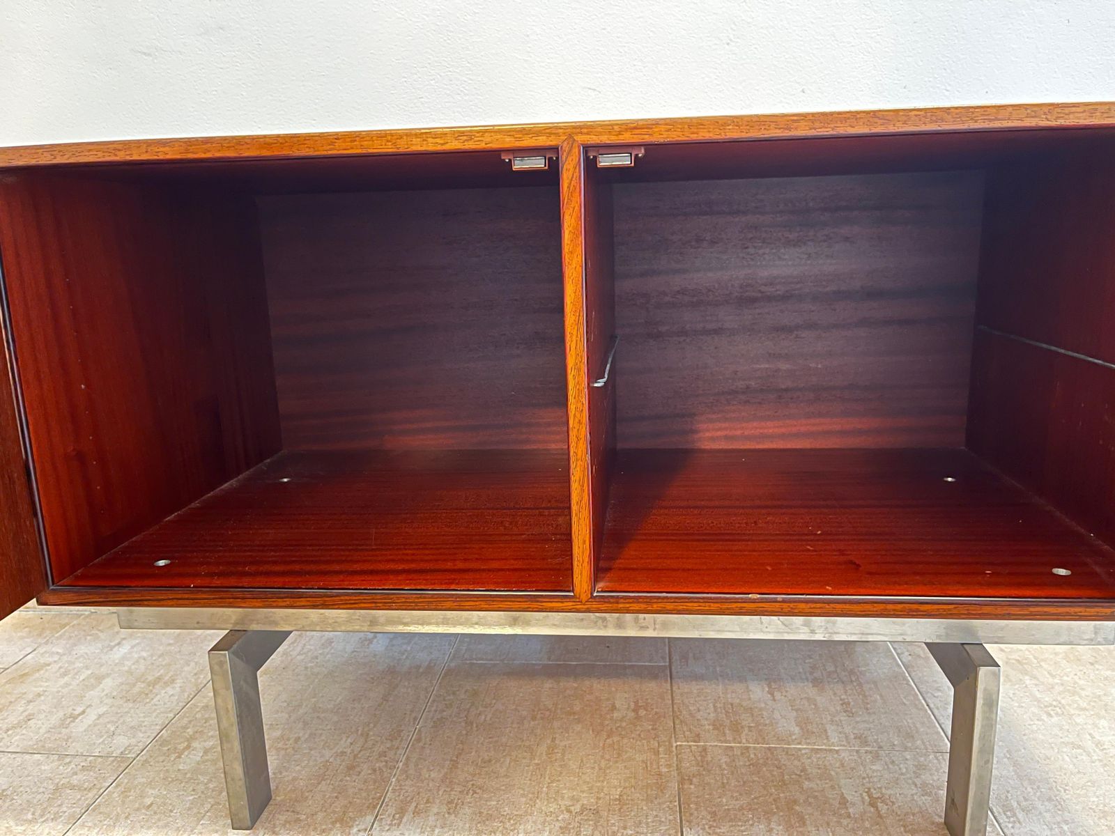 Mid-Century dressoir in palissanderhout – Denemarken, ca. jaren 1960 / Gemerkt door fabrikant photo vinterior