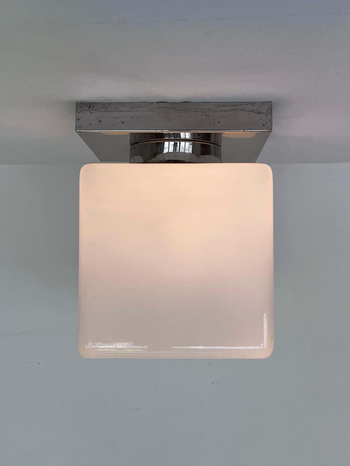 Design chromen en glazen Bauhaus plafondlamp / plafonnière, jaren 1930 photo furniture