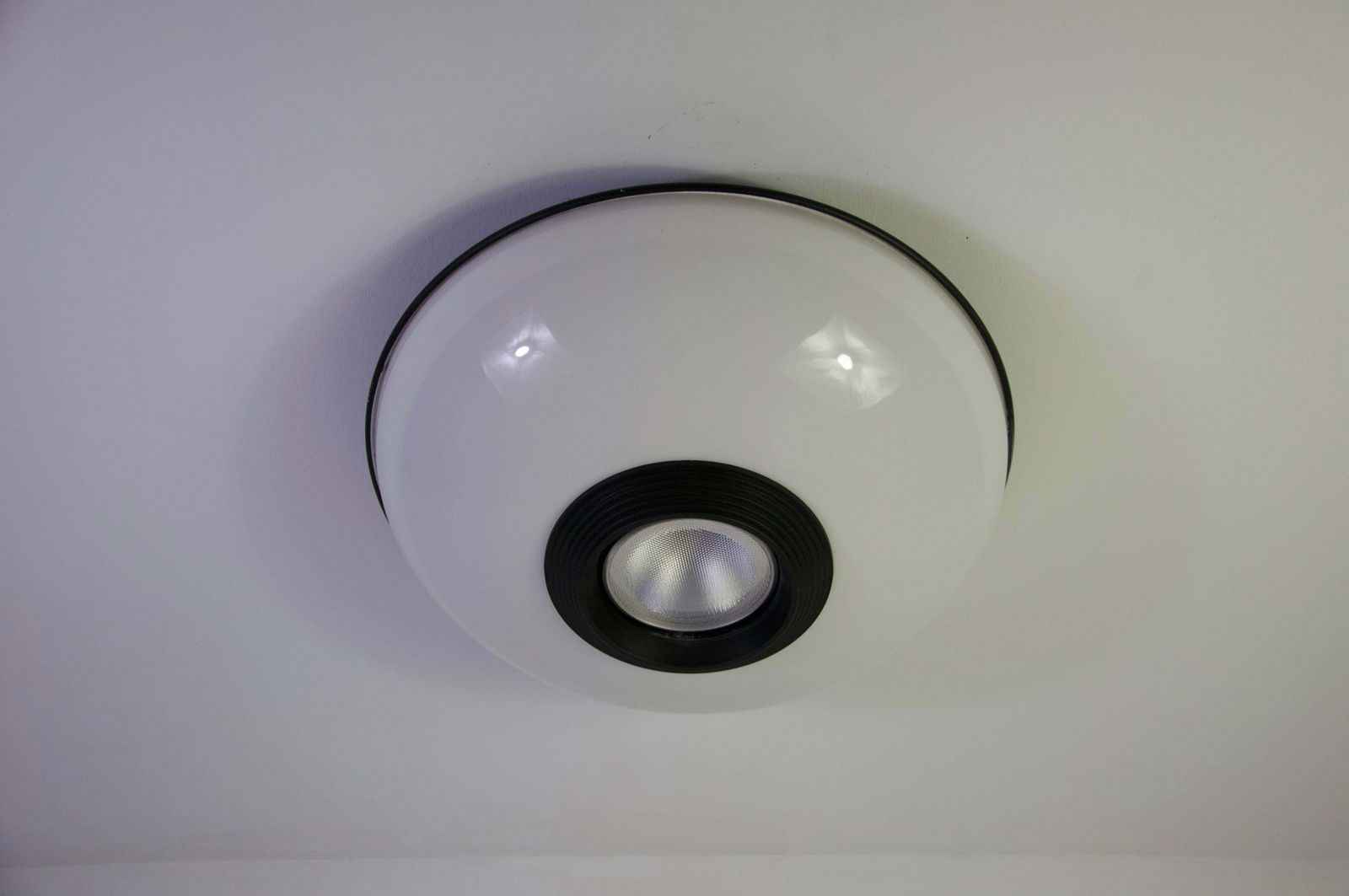 photo furniture Model Combi A305 plafondlamp van Arteluce, jaren 1970