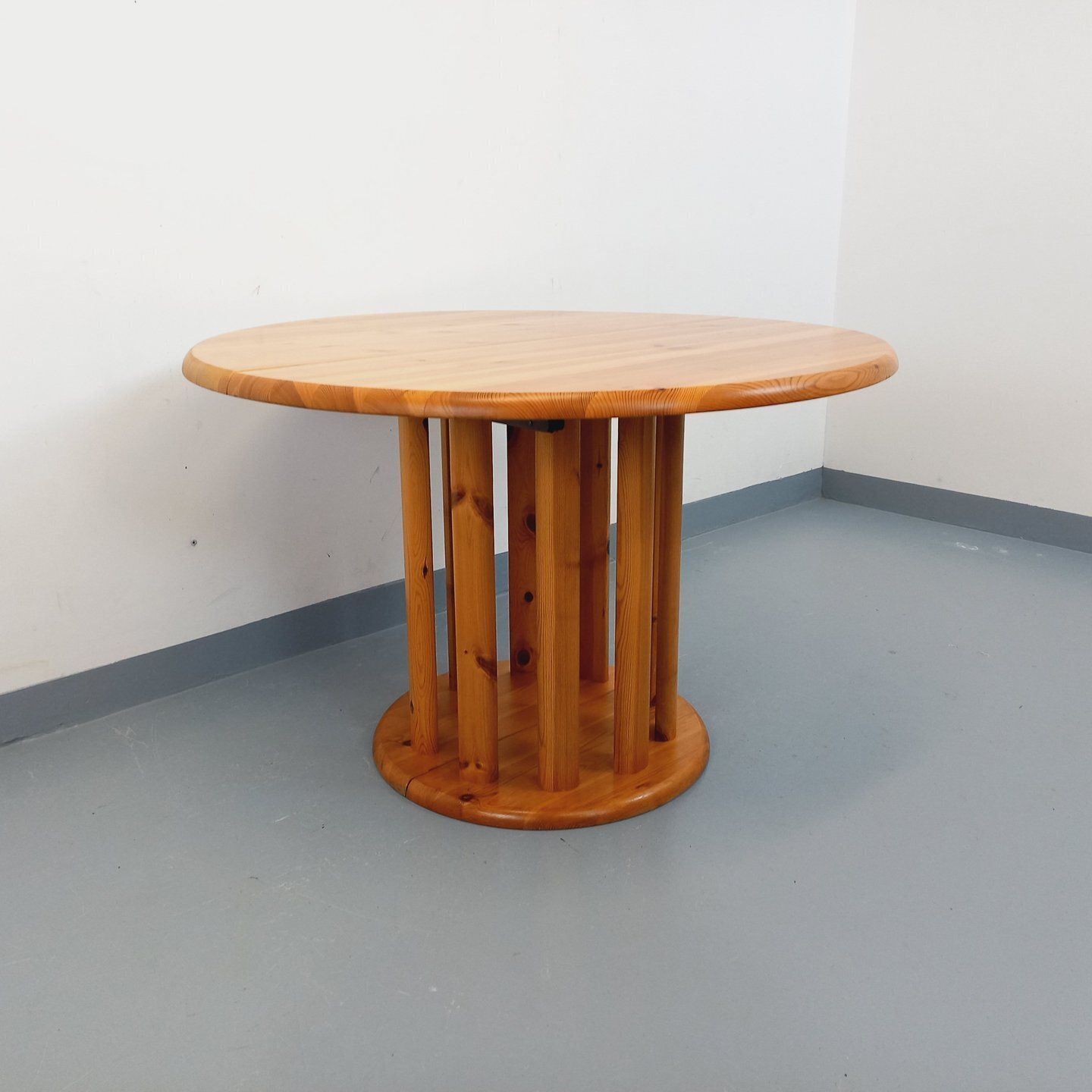 Round Table In The Style Of Rainer Daumiller, Made Of Pine photo for sale