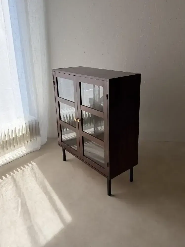 Meubels Mid-Century vitrinekast donker hout glas photo