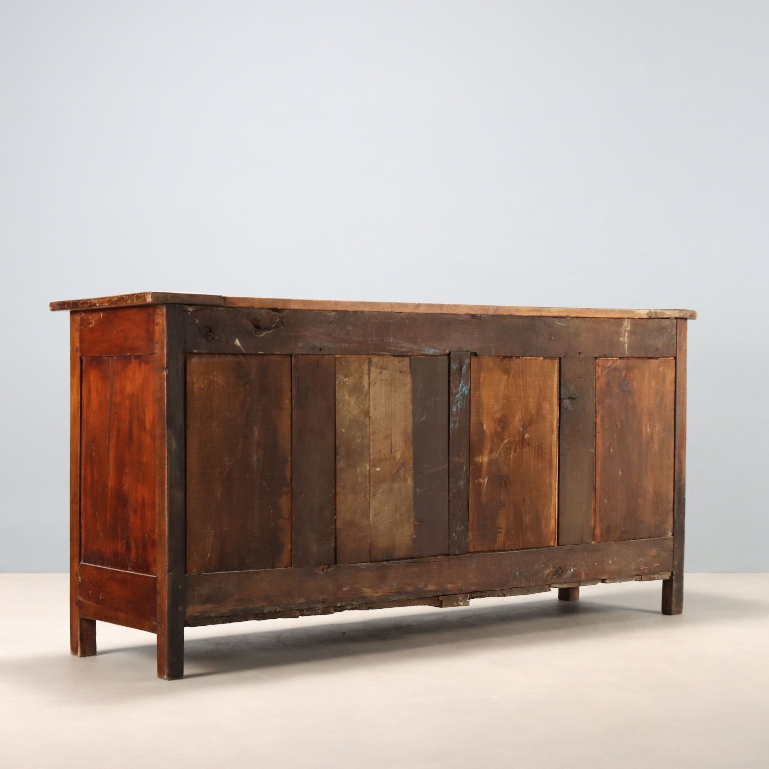 Mobilier Armoire d'époque en essences de bois variées, Italie, XVIIIe siècle photo