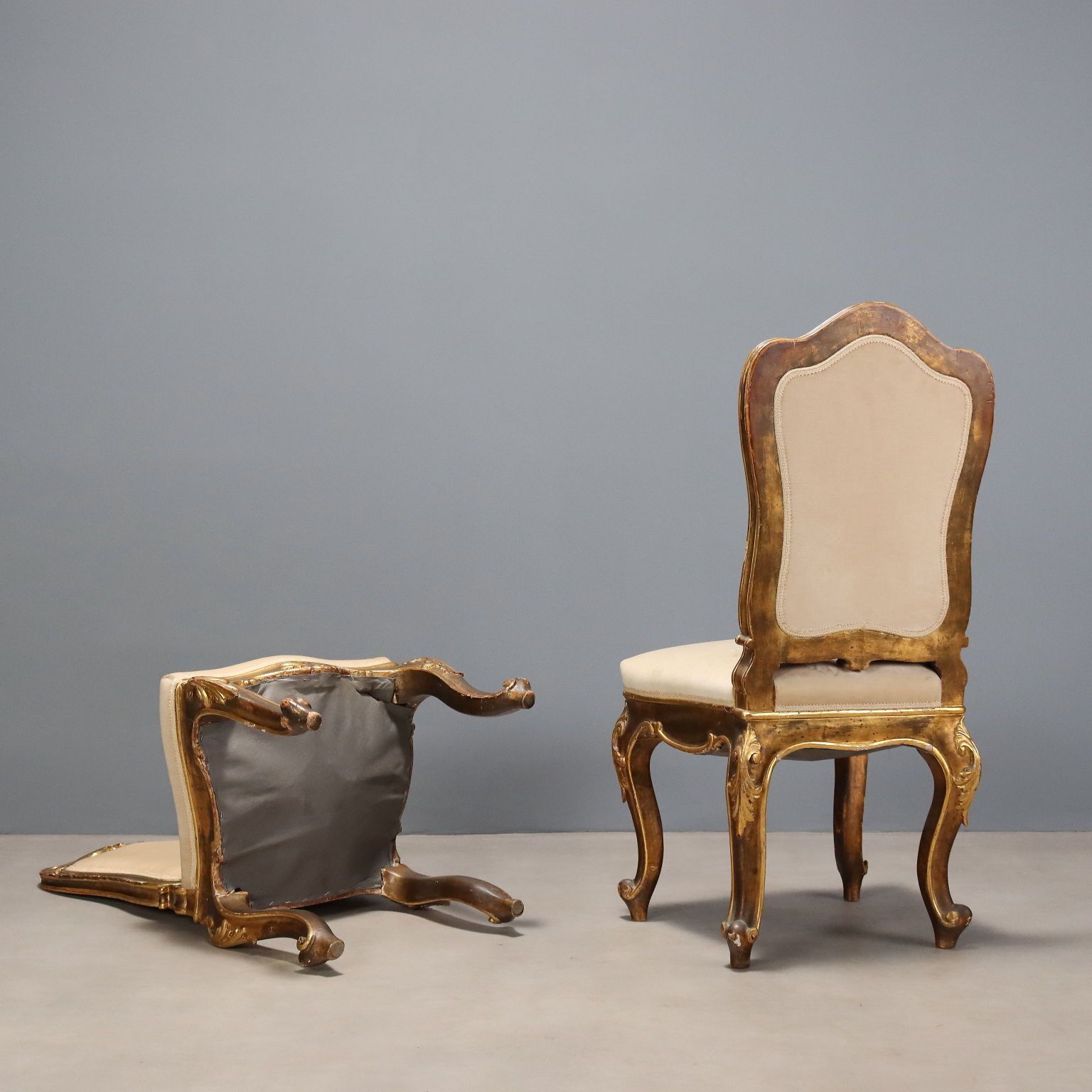 Eclectische Gestoelen van Gesneden en Verguld Hout, Italië, 19e Eeuw photo buy
