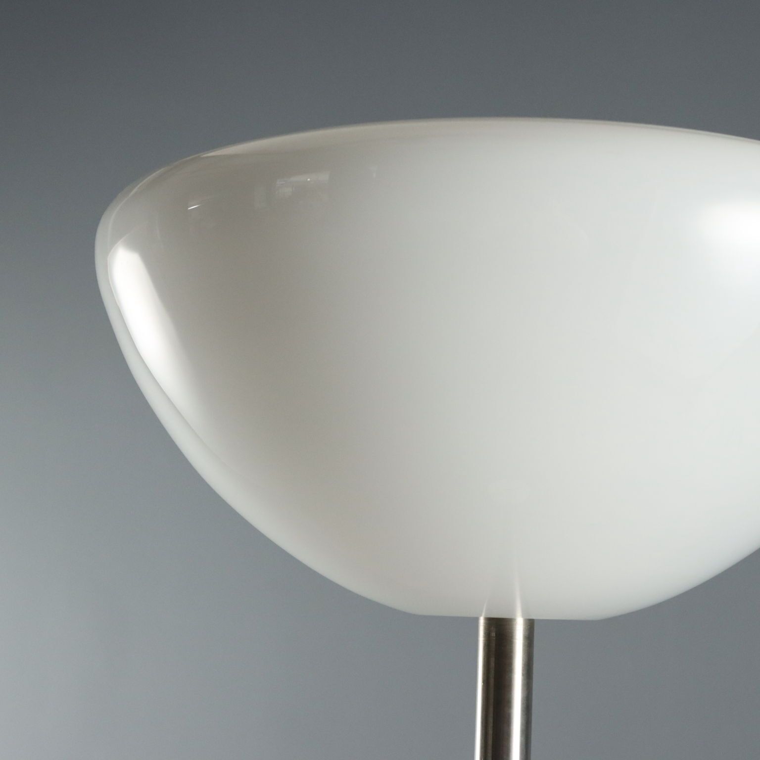 Lampe vintage Flos Papavero, par F.lli Castiglioni, années 1960 photo vinterior