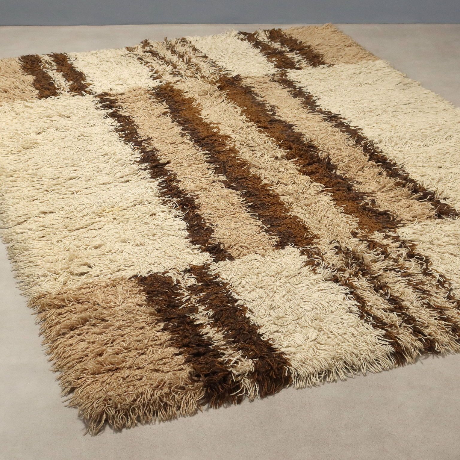 Modern Tapijt Wol Zware Knoop Machinaal Gemaakt 87 X 63 In