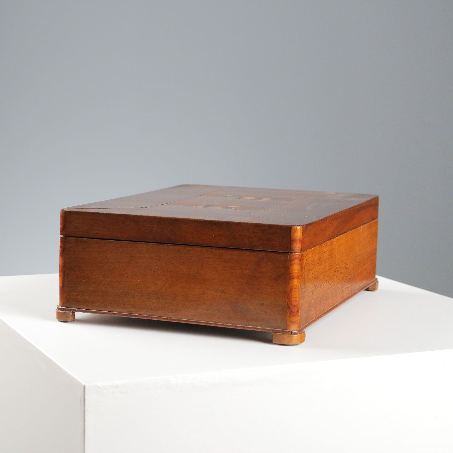photo buy Antique Travel Box Walnut Italy XIX Century
