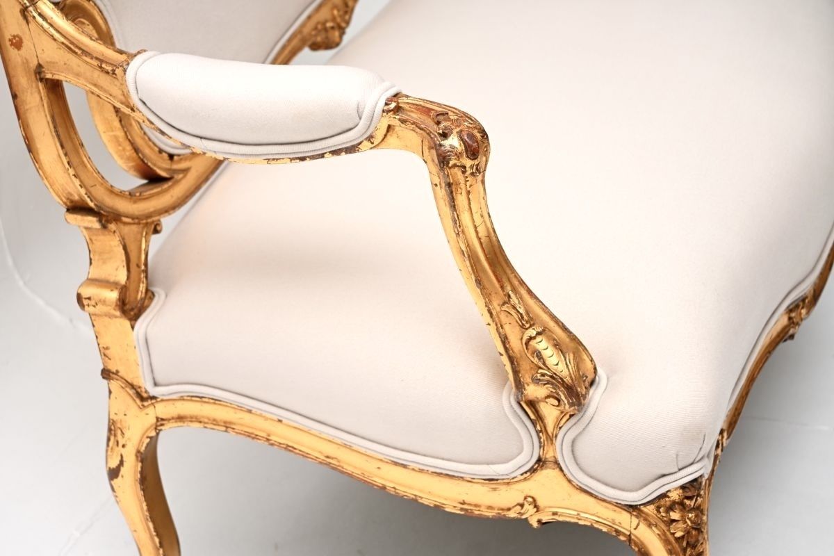 Antique French Carved Gilt Wood Settee photo vinterior