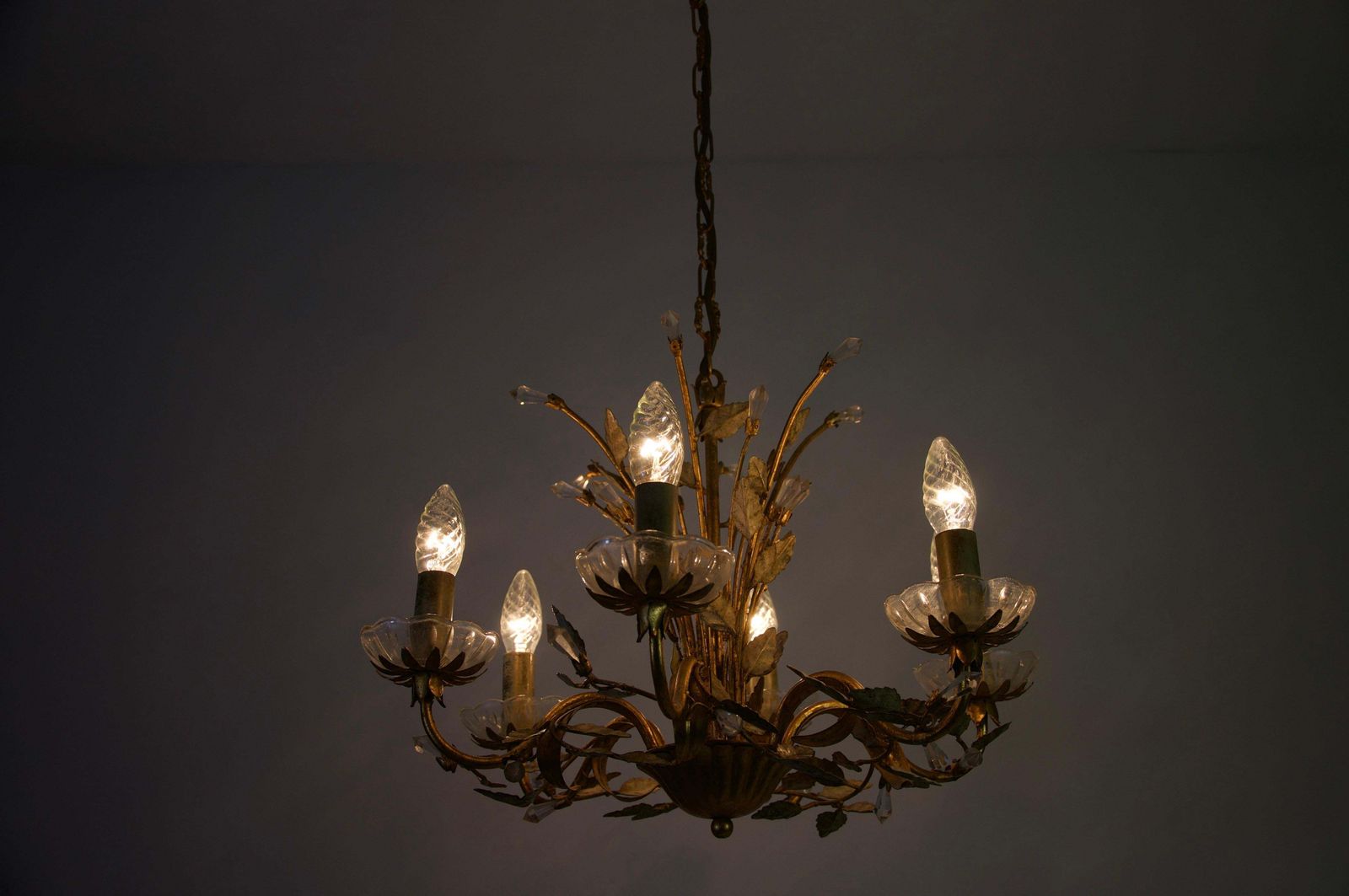 Vergulde tarweschoof kroonluchter van Hans Kögl, jaren 1970, Duitsland photo Verlichting