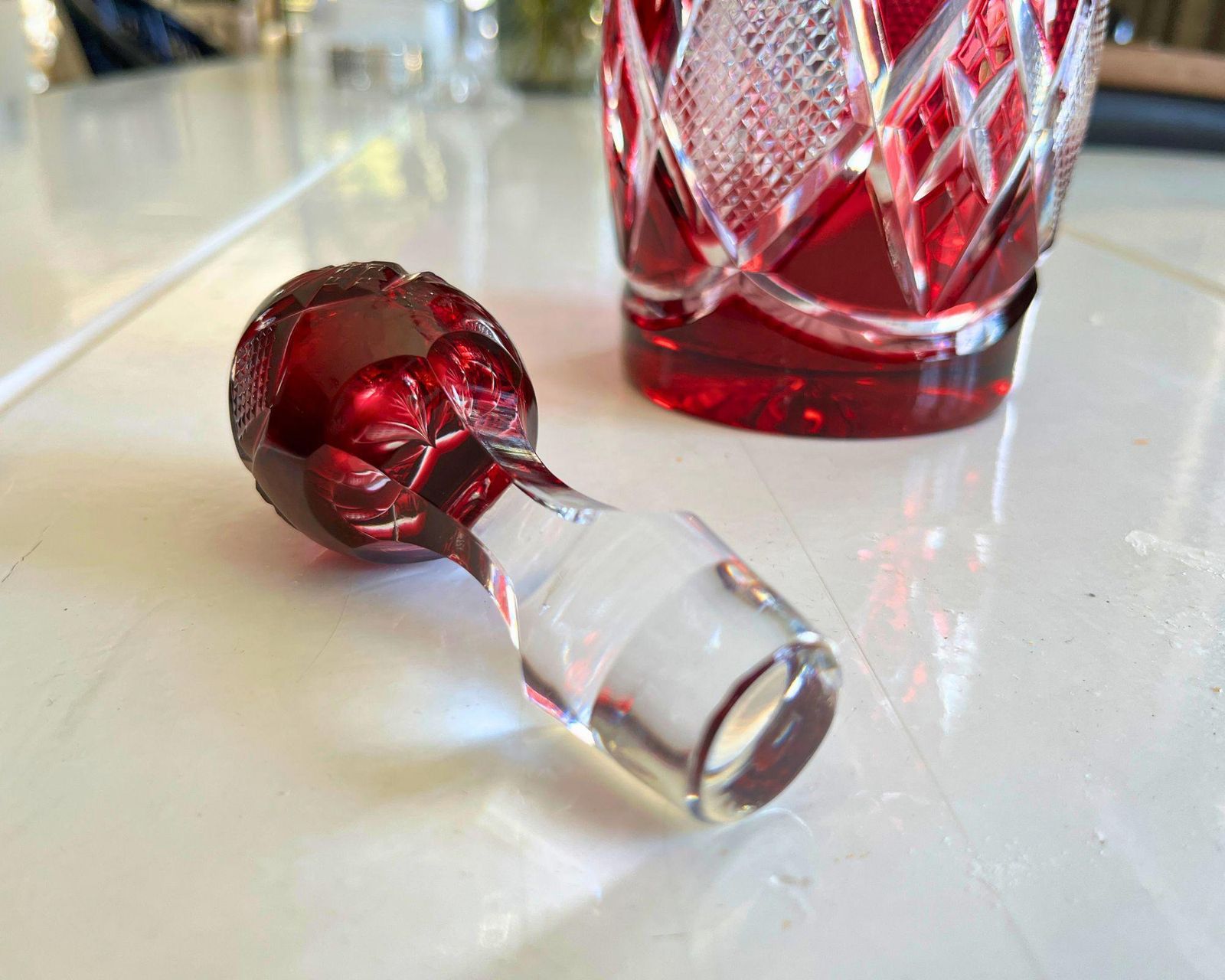 Carafe en cristal Val Saint Lambert | Berncastel | Rouge cranberry photo Décoration