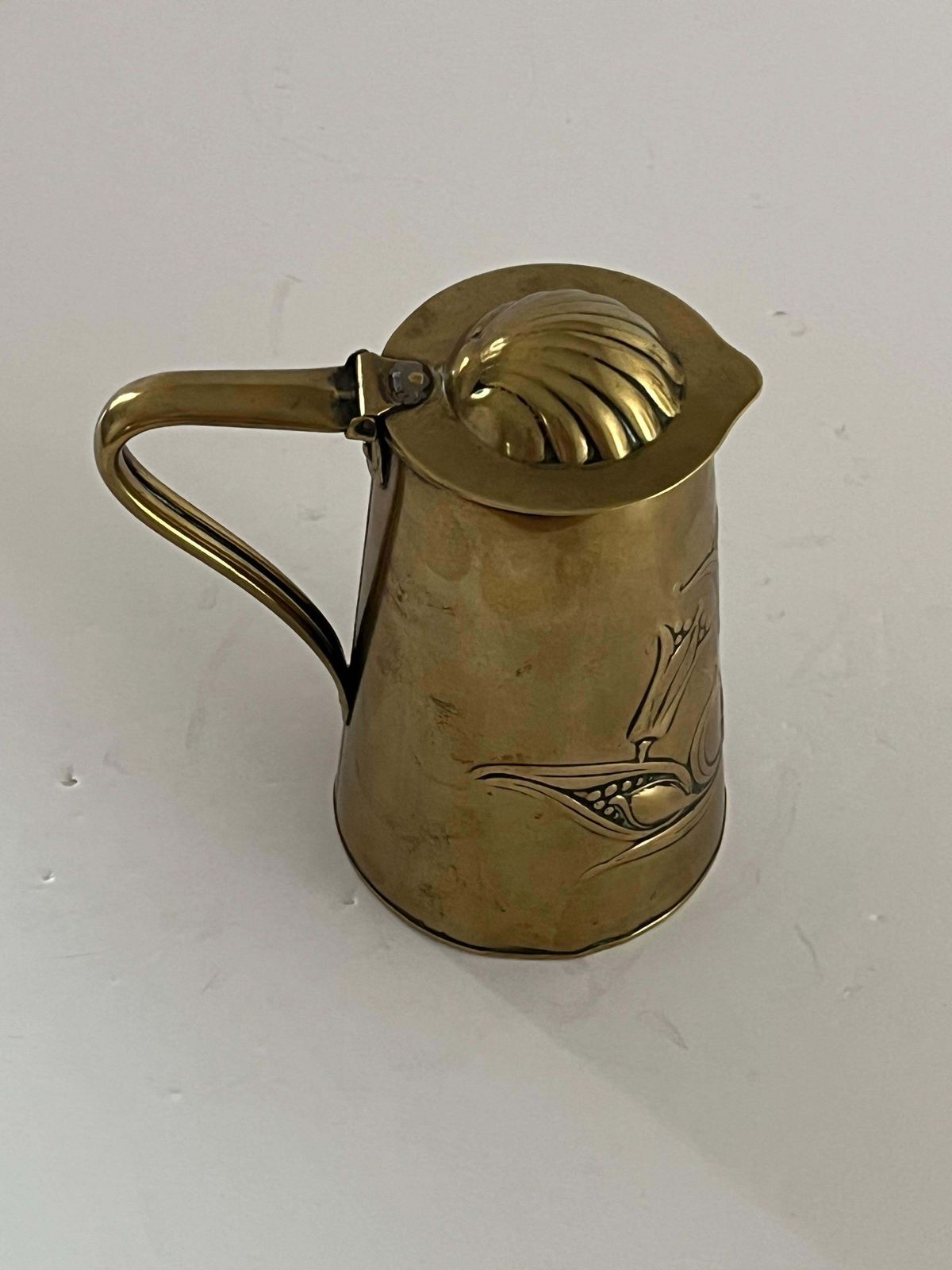 Art Nouveau Messing Waterkan van Joseph Sankey & Sons, ca. 1900 photo vintage