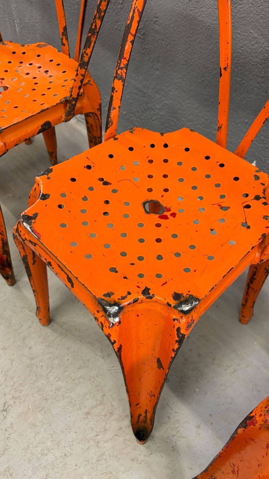 Set van vier industriële metalen eetkamerstoelen van Joseph Mathieu, geschilderd staal, jaren 1920, Frankrijk photo 1544.0