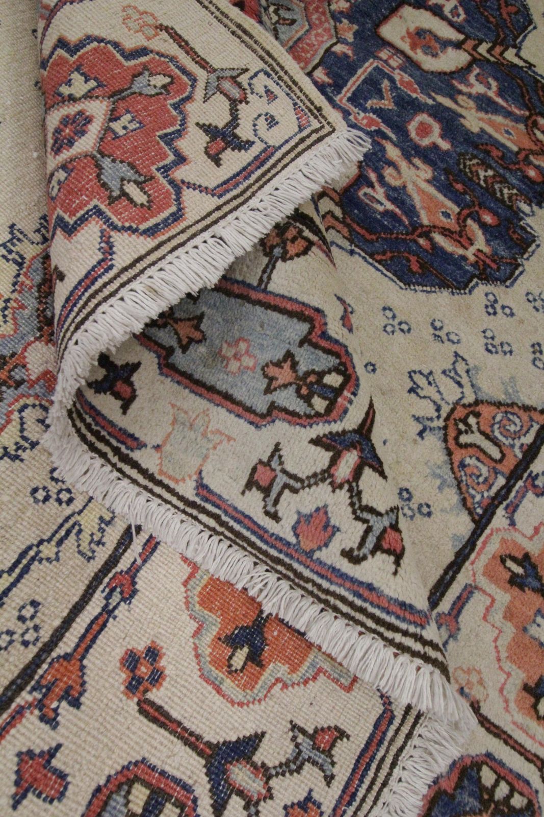 Crème Vloerkleed met Medaillon Oosters Tapijt Handgemaakt Symmetrisch Woonkamer Vloerkleed photo vintage