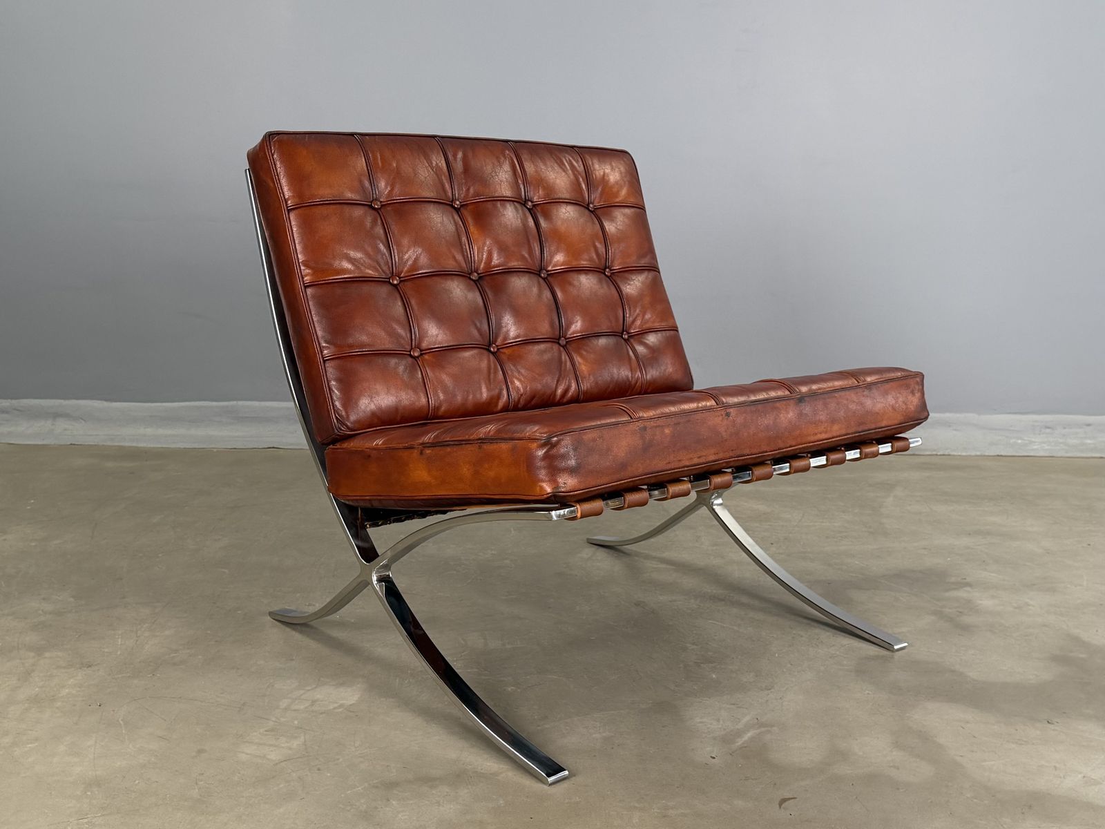 Barcelona Chair Leather Lounge Brown Tan Accent Chair Bauhaus Statement Armchair photo buy