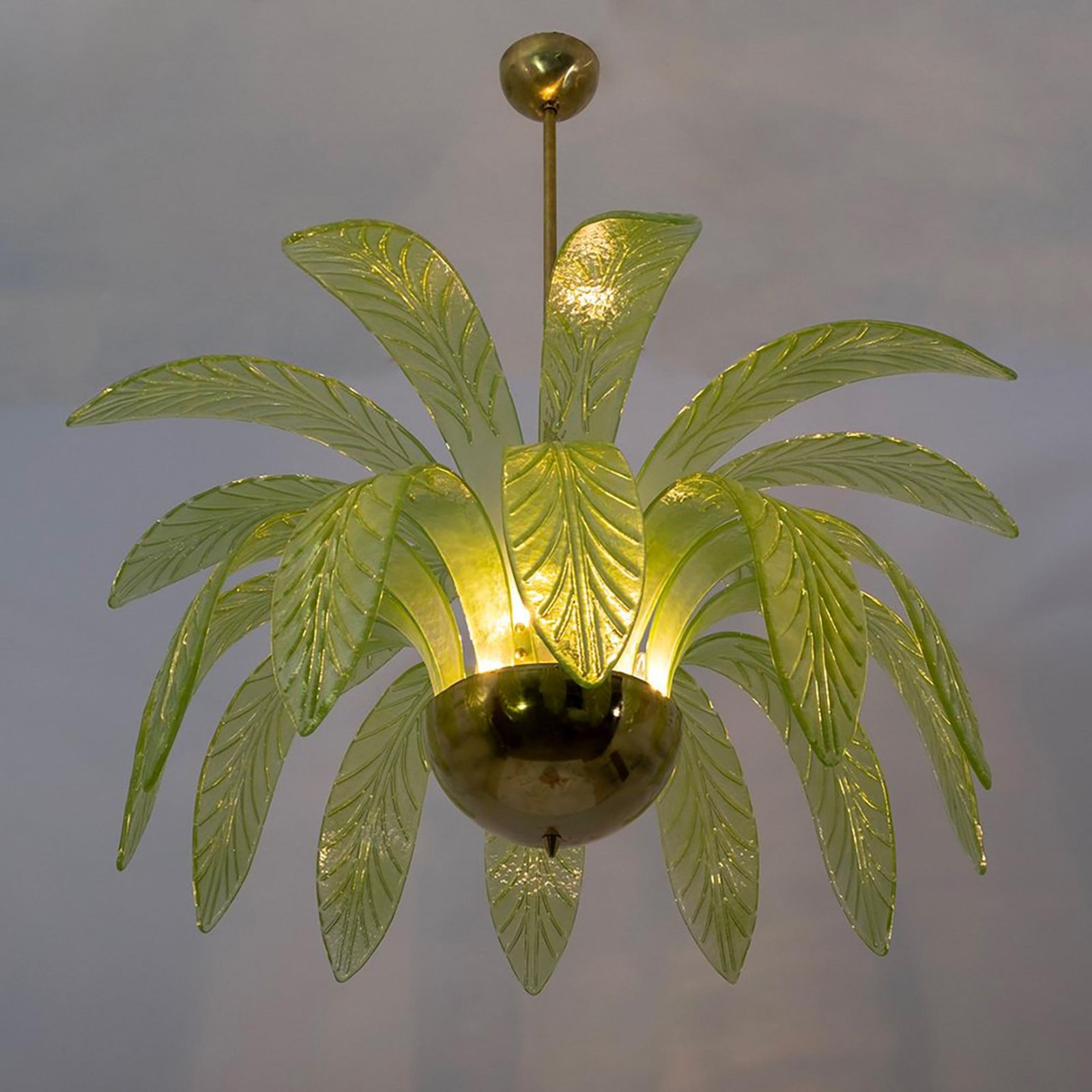Mid-Century Modern Palm Leaves Chandelier, Murano-glas en messing photo buy