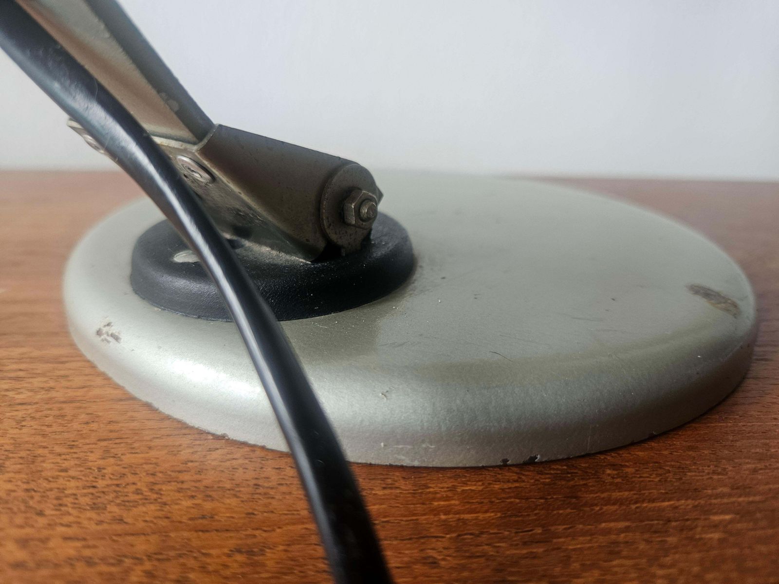 photo for sale Rare lampe de table mid-century réglable, années 1970