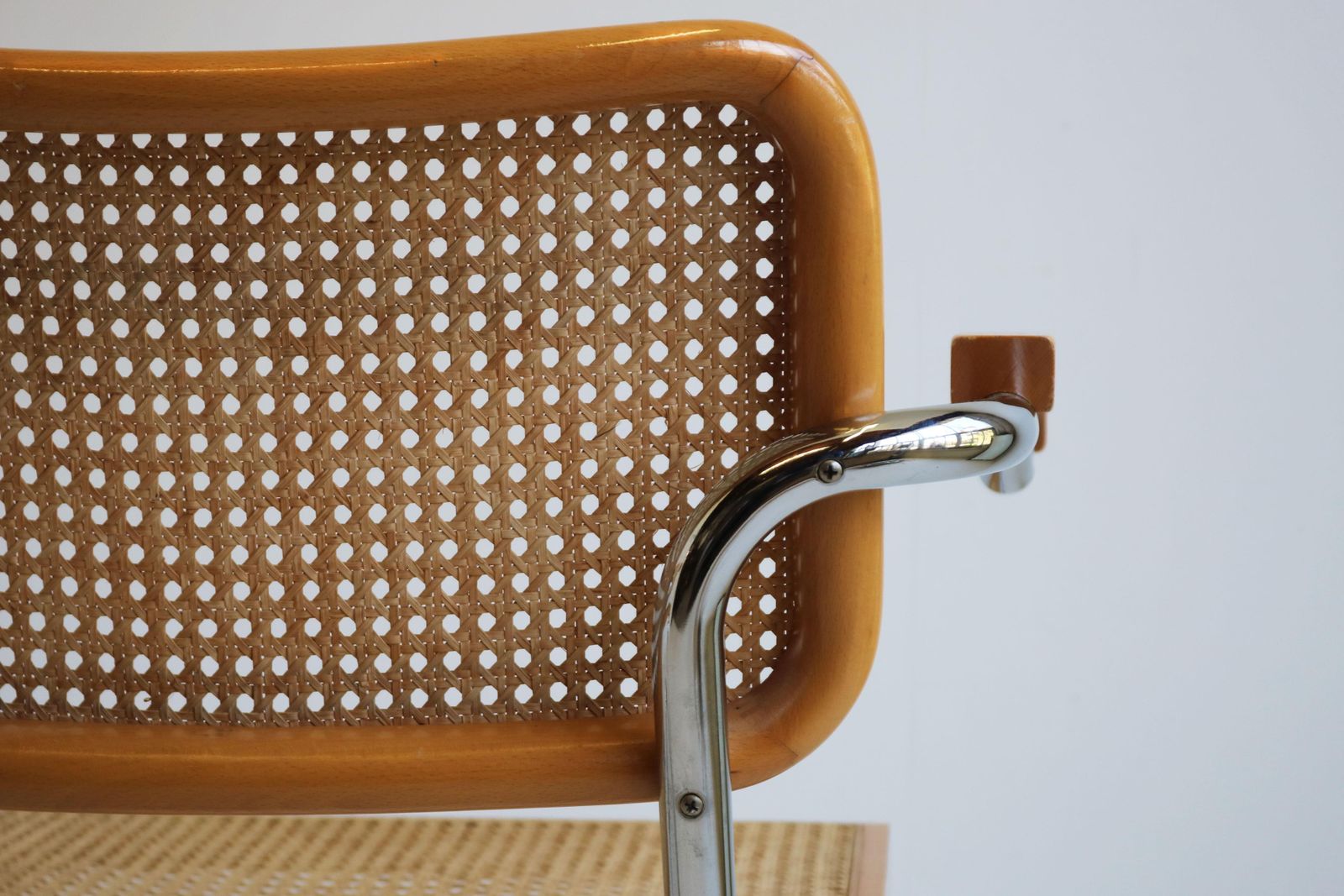 Paire de fauteuils B64 Cesca par Marcel Breuer, années 1970, fabriqués en Italie, chrome et hêtre photo 1255.0