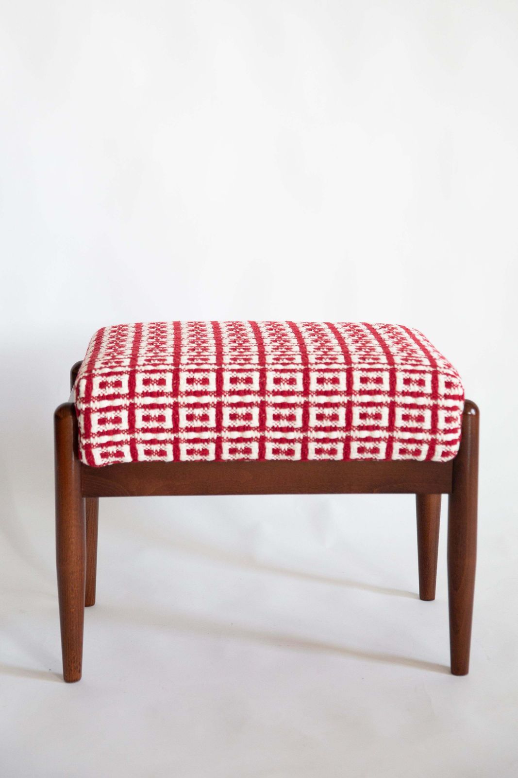 photo furniture Mid Century Gfm Stool In Geometric Tweed Jacquard Dedar, E. Homa, Europe, 1960s