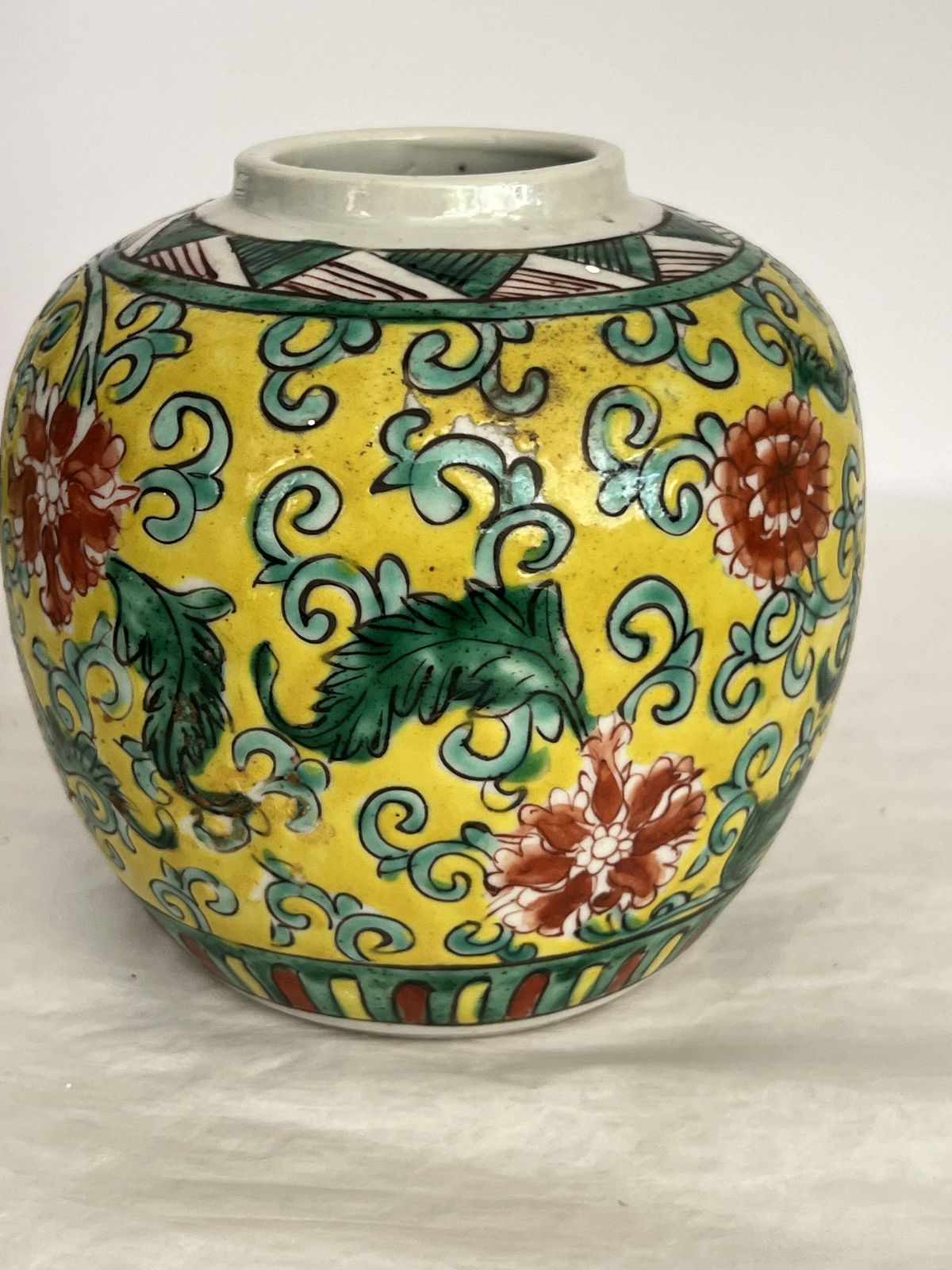 Chinese Famille Verte Style Porcelain Ginger Jar, 1970's photo 120.0