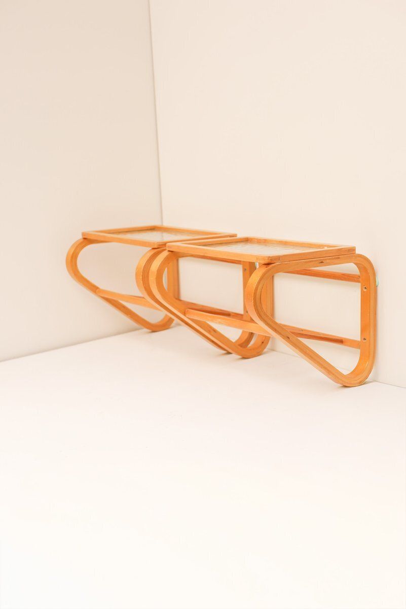 Tables de chevet scandinaves en bois courbé et verre, par Gemla, années 1920, lot de 2 photo for sale