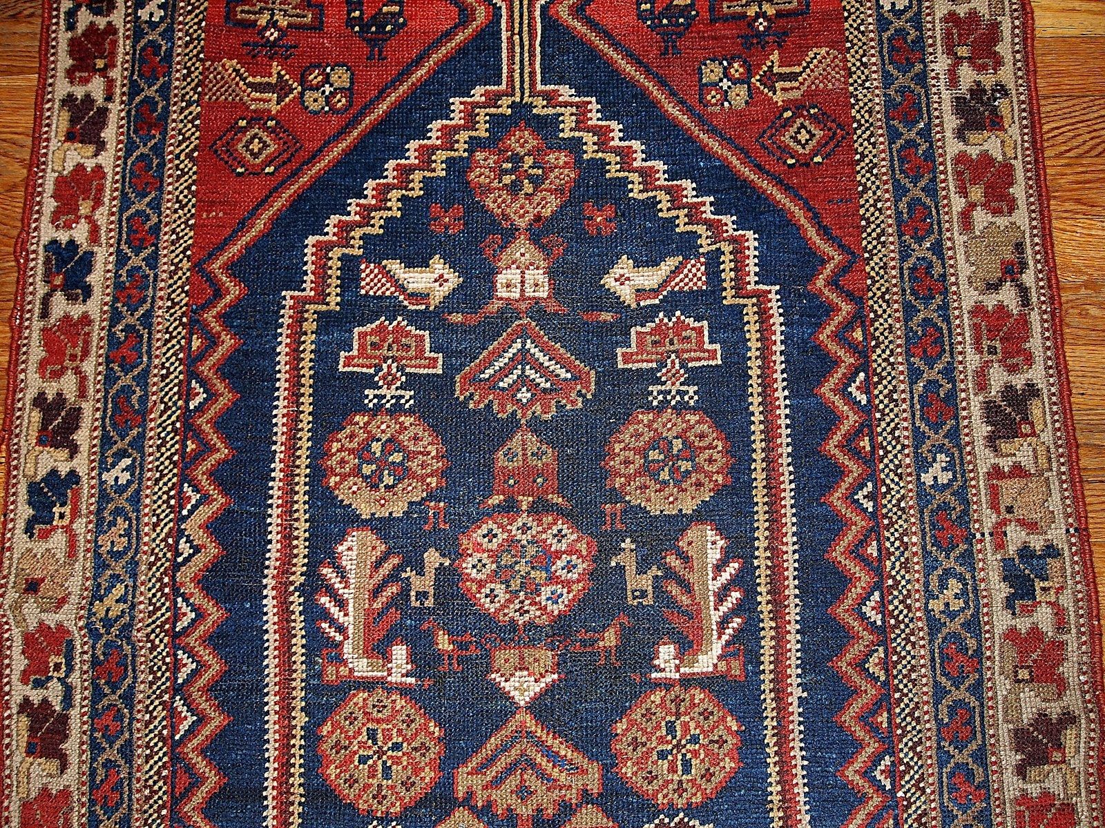 Tapis d'époque fait main, 97 cm x 180 cm (années 1920) photo for sale
