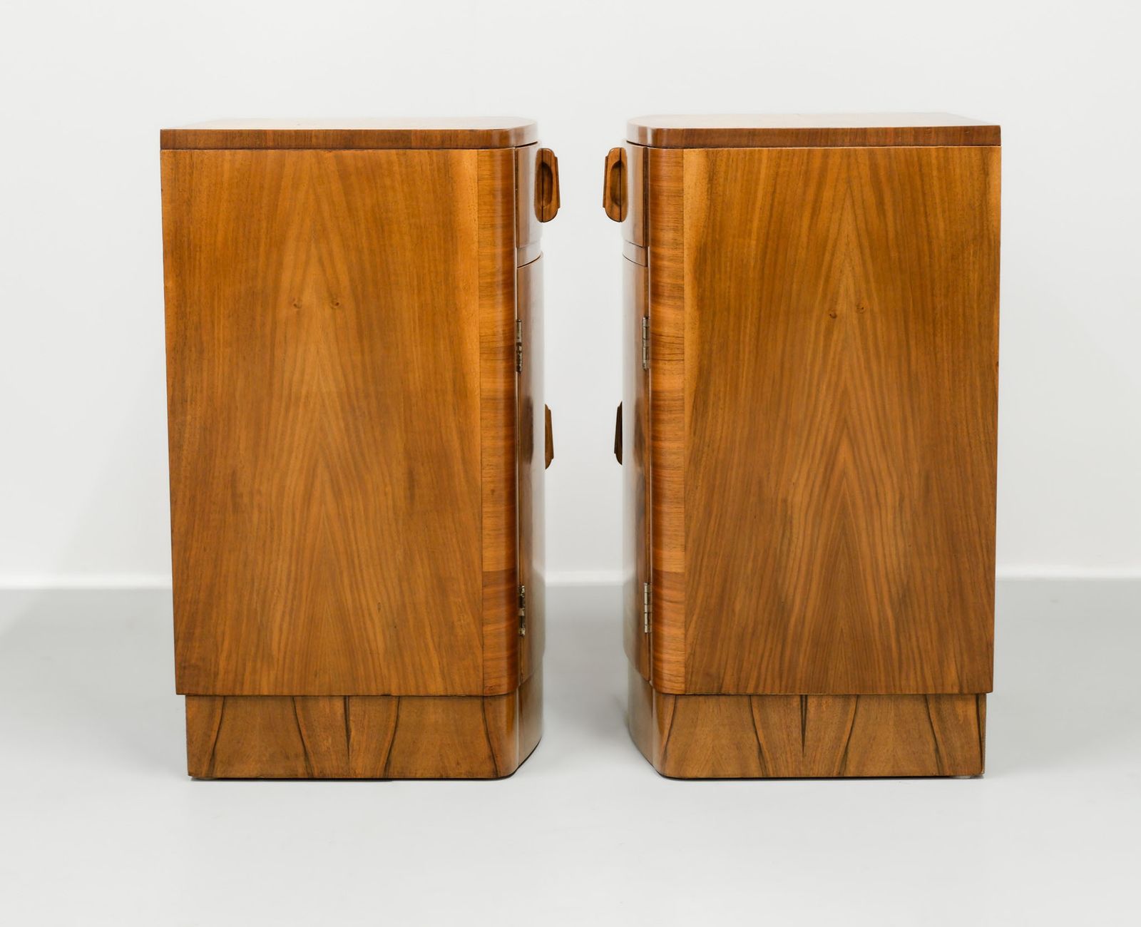 Pair Art Deco Figured Walnut Bedside Cabinets 1930s photo vinterior