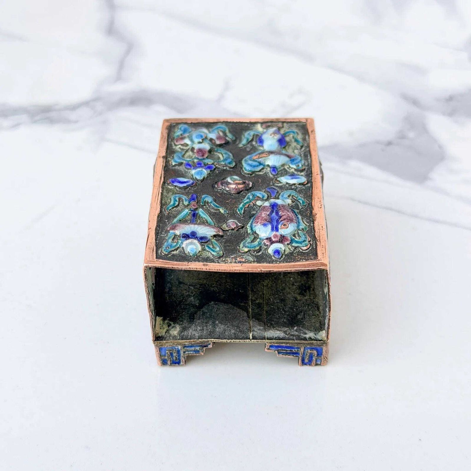Antiek Chinees cloisonné luciferdoosje, emaille houder, begin 1900s photo for sale