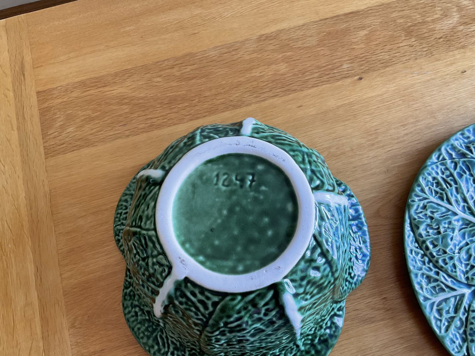 Soup Terrine With Ladle And Lid photo Furniture