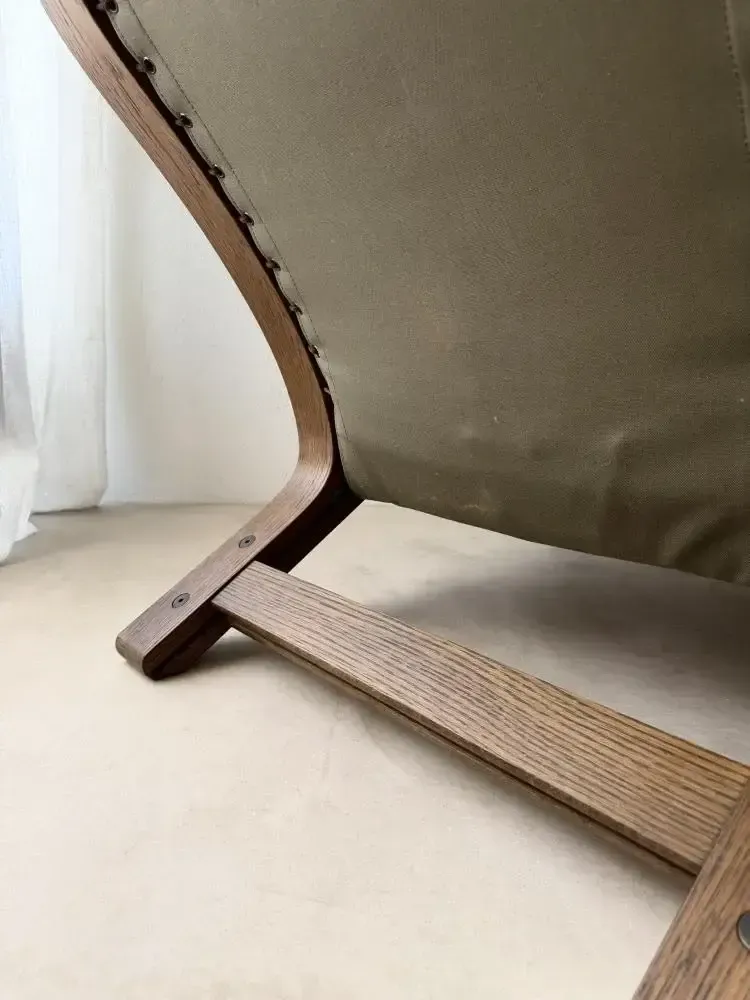 photo vinterior Rybo Rykken Fauteuil door Solheim in Groen Leer