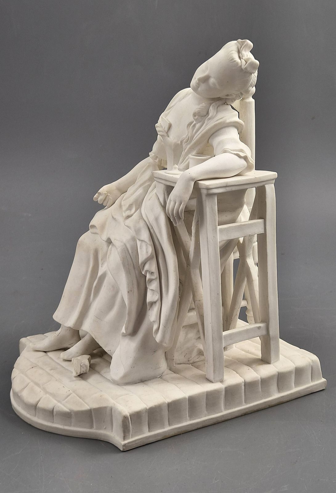 Old Paris Parian figuur van La Dormeuse naar Michel Victor Acier, ca. 1850-1880 photo furniture