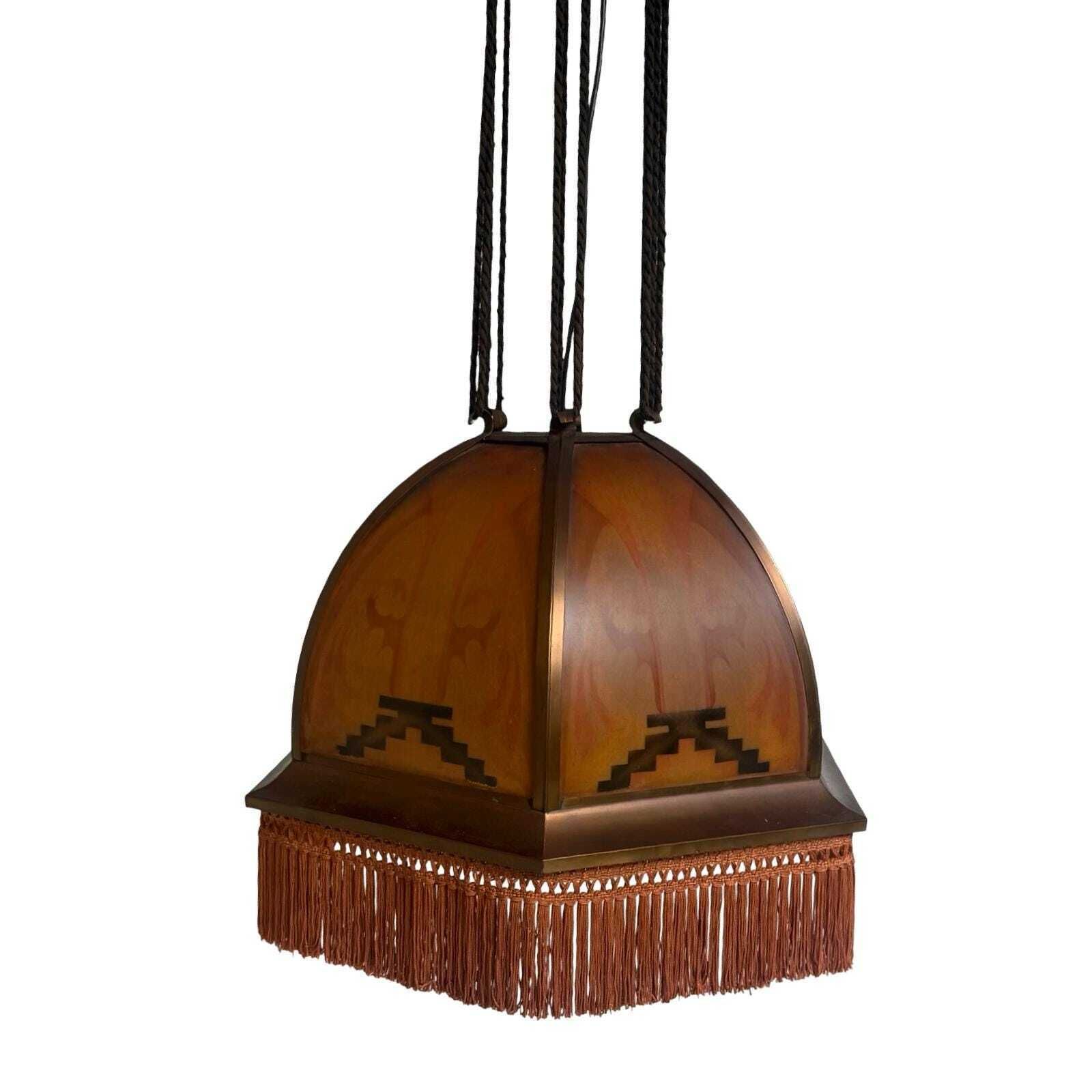 Art Deco / Amsterdamse School   Glas-in-lood Hanglamp   Bronzen Frame   In De Stijl Van Tuschinski   Geen Barsten, Volledig Compleet. photo Verlichting