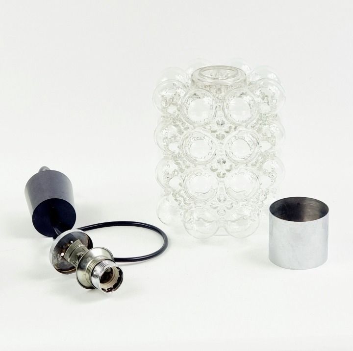 Paire de suspensions mid-century modern en verre bullé, par Helena Tynell pour Limburg, Allemagne, années 1960 photo vinterior