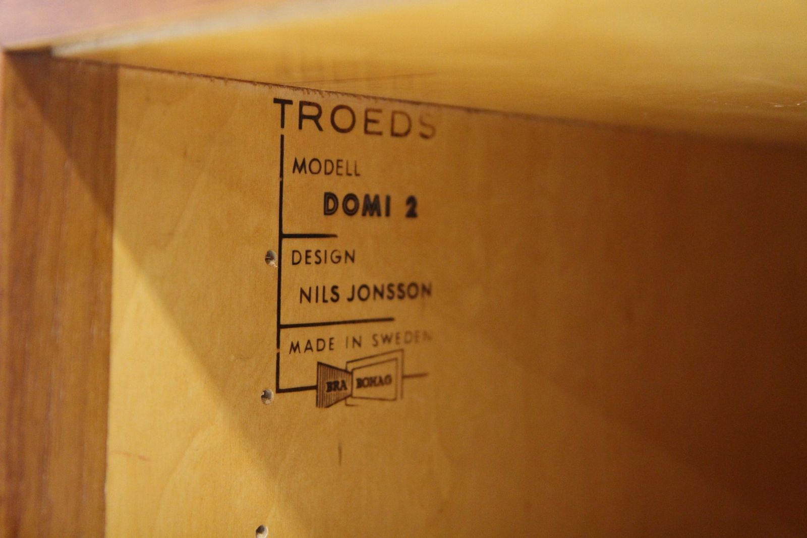 Armoire murale Domi en teck par Nils Jonsson pour Hugo Troeds, Suède, 1960 photo vinterior