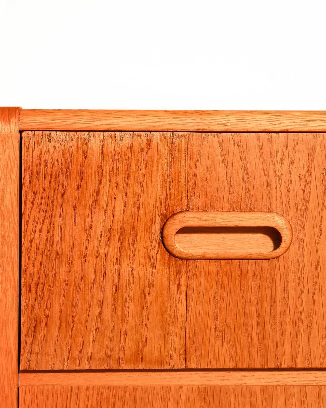 Scandinavian Oak Chest Of Drawers, 1960s photo vintage