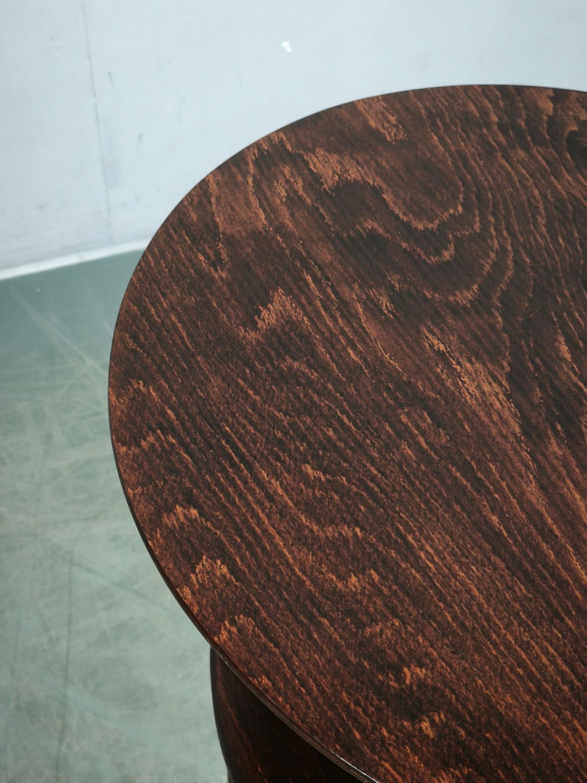 Josef Hoffmann Ovale Tafel voor Jacob & Josef Kohn, Wenen, ca. 1900 photo buy