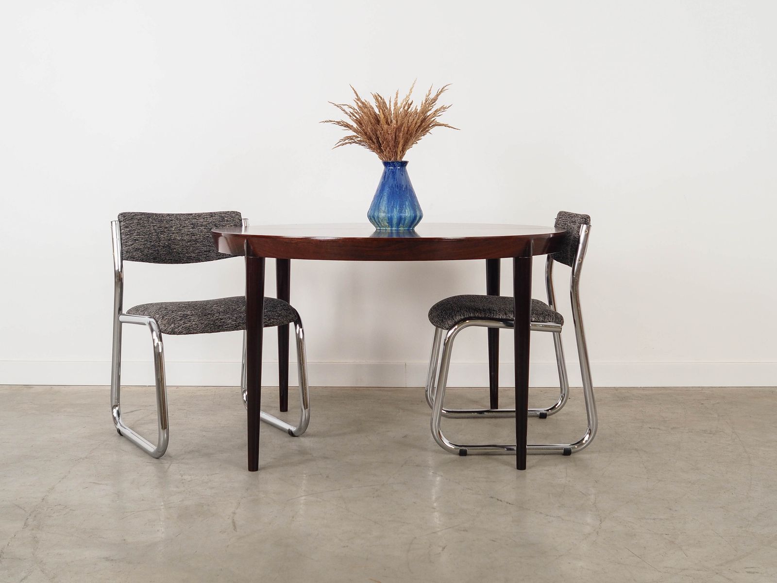 Ronde Vintage Tafel, Deens Design, jaren 1960, ontwerper: Severin Hansen photo furniture