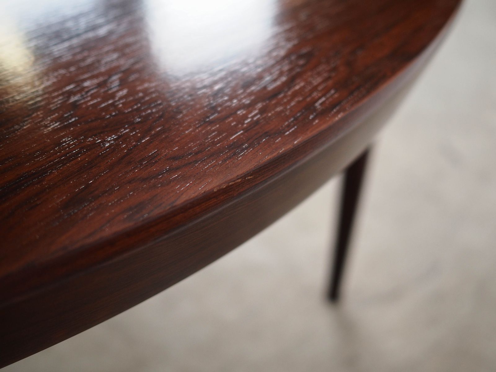 Ronde Vintage Tafel, Deens Design, jaren 1960, ontwerper: Severin Hansen photo vintage