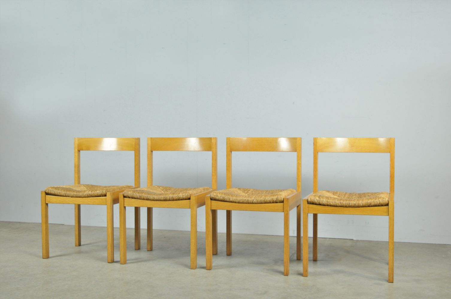 Vintage Dutch Design Eiken Eetkamerstoelen, jaren 1960 photo 1395.0