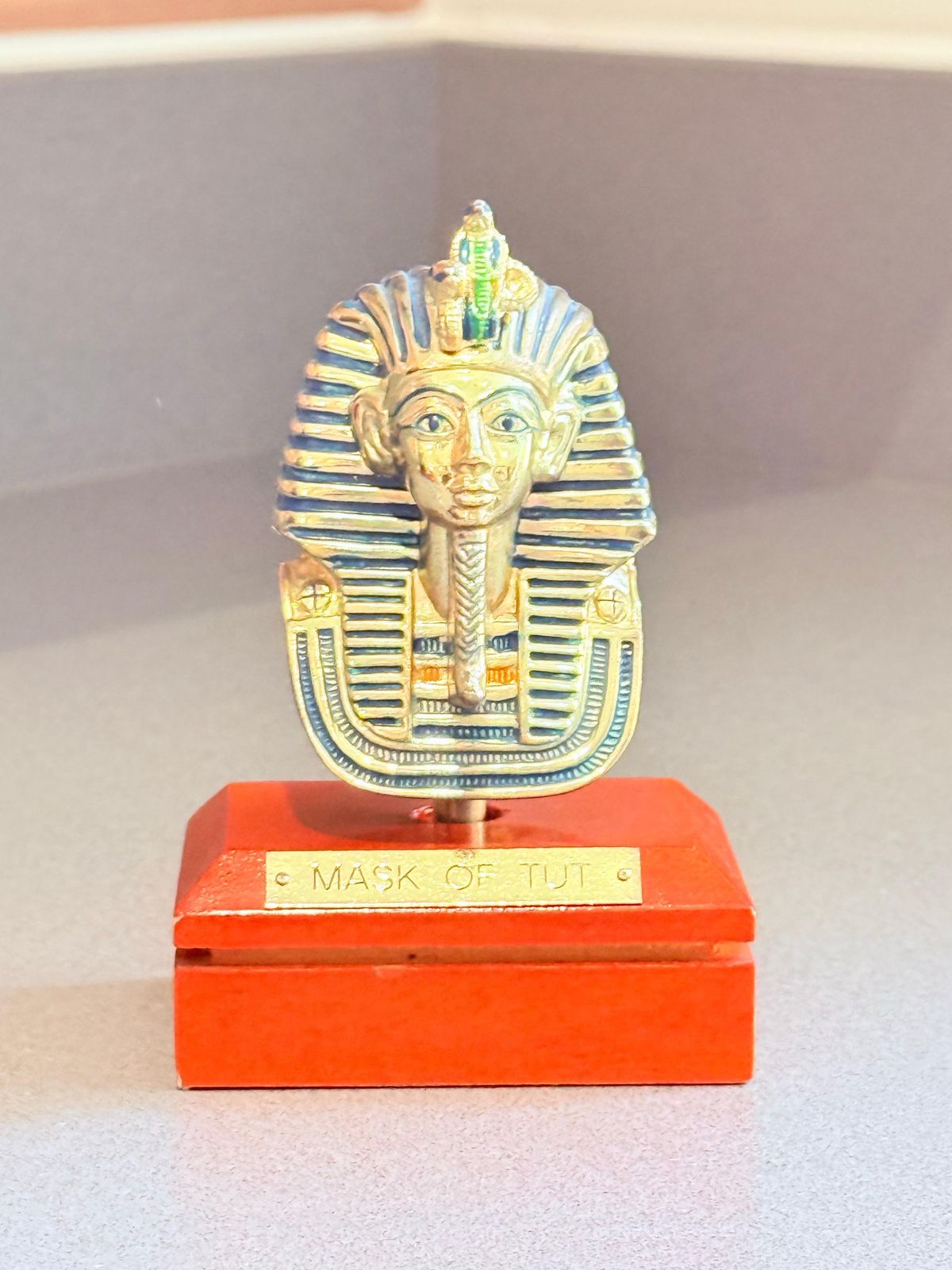 photo buy Egyptische farao Toetanchamon buste sculptuur, decoratief Ancient Egyptian Revival