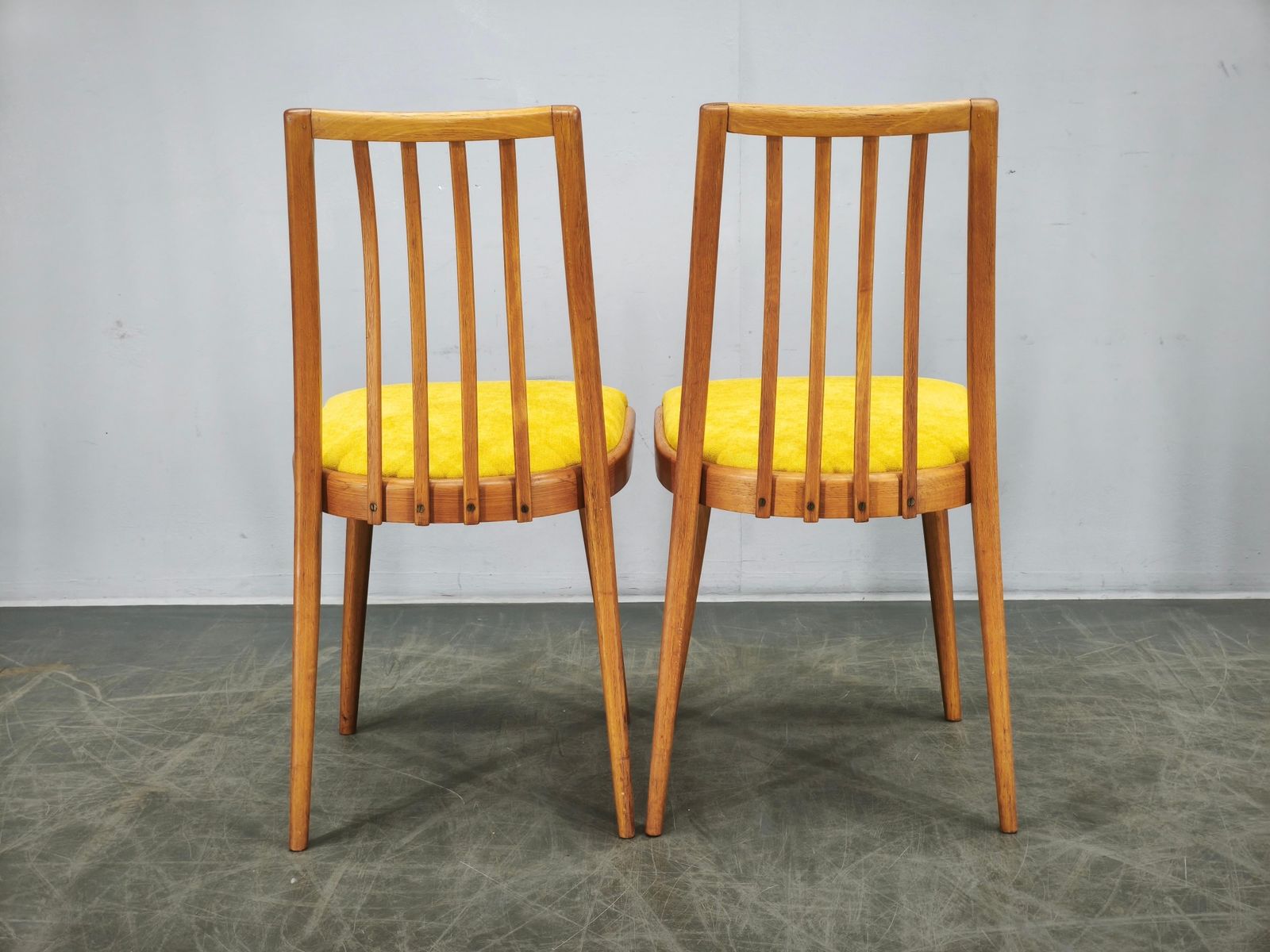 983.0 Set van 4 Mid-Century Ton Beuken Eetkamerstoelen, Tsjecho-Slowakije, jaren 1970 photo
