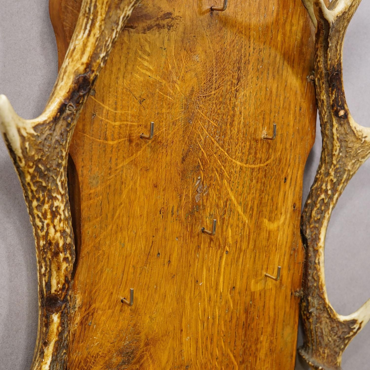 Antiek Zwarte Woud geweien sleutelrek, Duitsland, ca. jaren 1930 photo Woonaccessoires