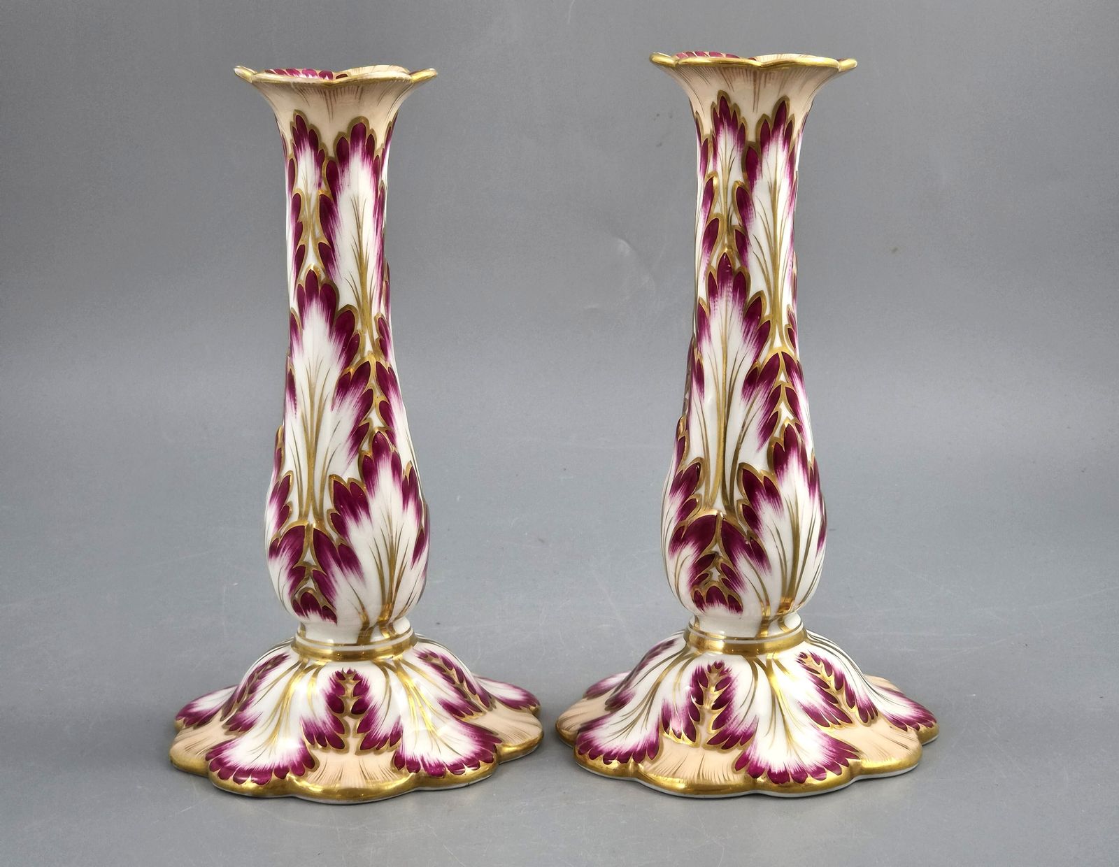 Ridgway, Paar Porseleinen Foliage Kandelaars, Patroon 1070, ca. 1825-1830 photo furniture