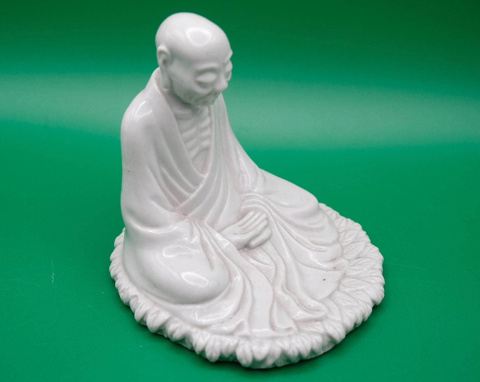 160.0 Vintage Blanc de Chine Dehua Porselein Luohan Arhat Figuur Chinese Boeddhistische Monnik photo