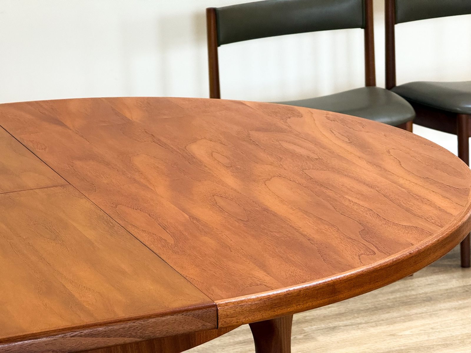 1800.0 McIntosh Dunvegan Teak Dining Set – Round Extending Table & 4 Chairs (1960s Scotland) photo